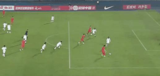 谢晋！请球迷狠狠记住这个名字，未来中国足坛之星！绝对的大心脏球员！
U17亚洲杯