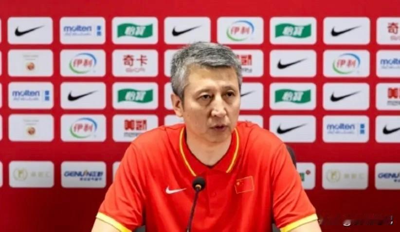 郭士强表示：“我在广州男篮执教了4年，我对顺德比较熟悉，我喜欢佛山这座城市。佛山