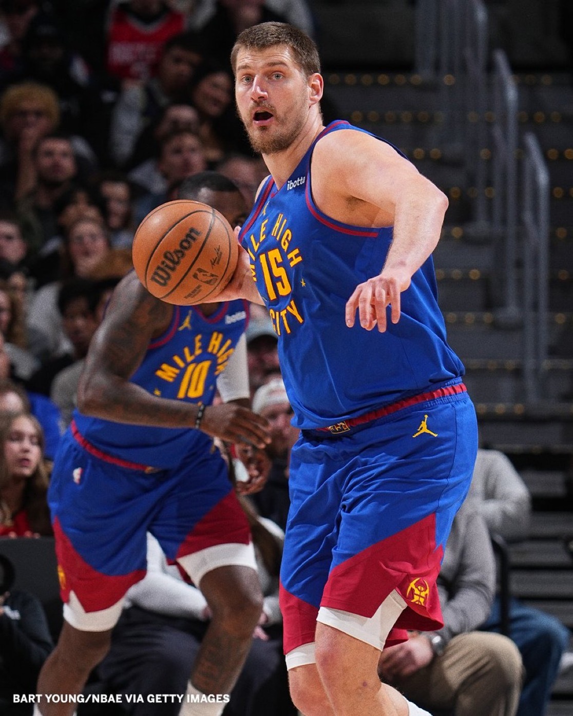 尼古拉·约基奇本赛季第 25 次拿到三双数据 🃏这比 NBA 中其他任何人都多