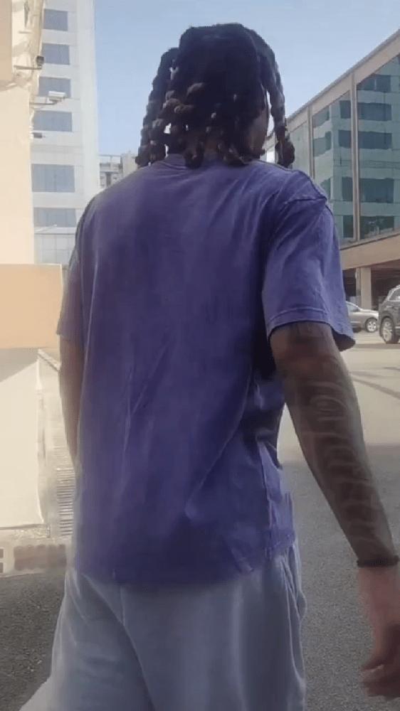 据悉，广东男篮外援麦考尔在队内训练中遭遇严重膝伤，截至目前，广东男篮尚未公布具体