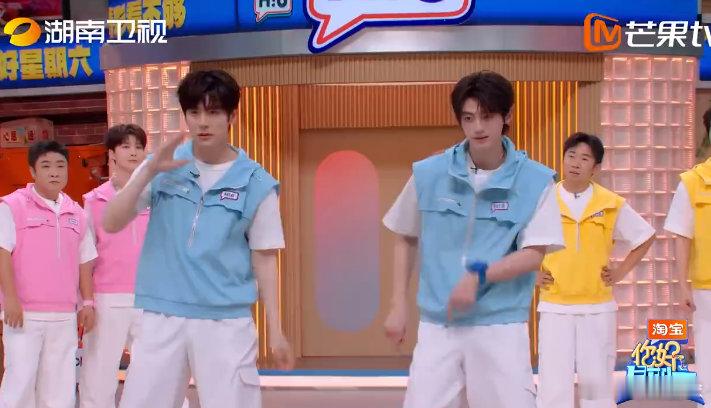 赖伟明跳舞完全男大来的 你好星期六 哇哦！赖伟明跳舞太有男大那股子劲儿了，音乐一