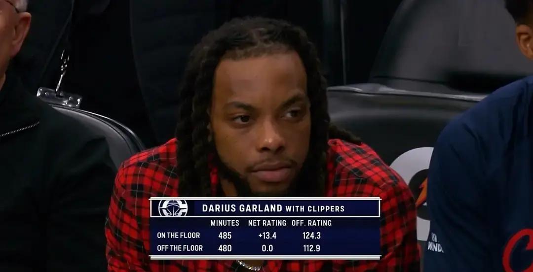 开局被拉开8分，加兰在场边的沉默里，藏着多少不甘与沉重
开局不久就被拉开8分差距