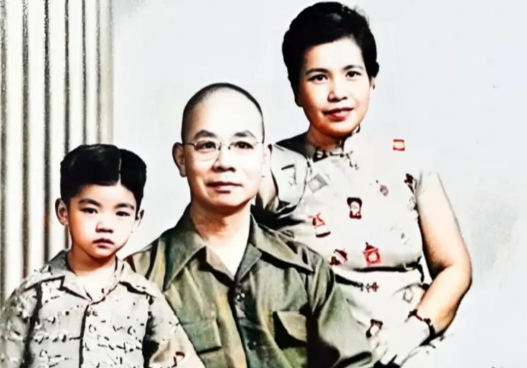 革命烈士吴石的夫人王碧奎晚年自述：宁愿在台湾流浪三十年，也不愿意返回大陆，晚年侨