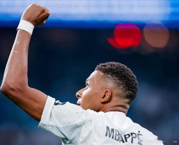 澳超 阿德莱德vs麦克阿瑟  阿德近期状态火热，今天主场能否顺利拿下？ 更多分享