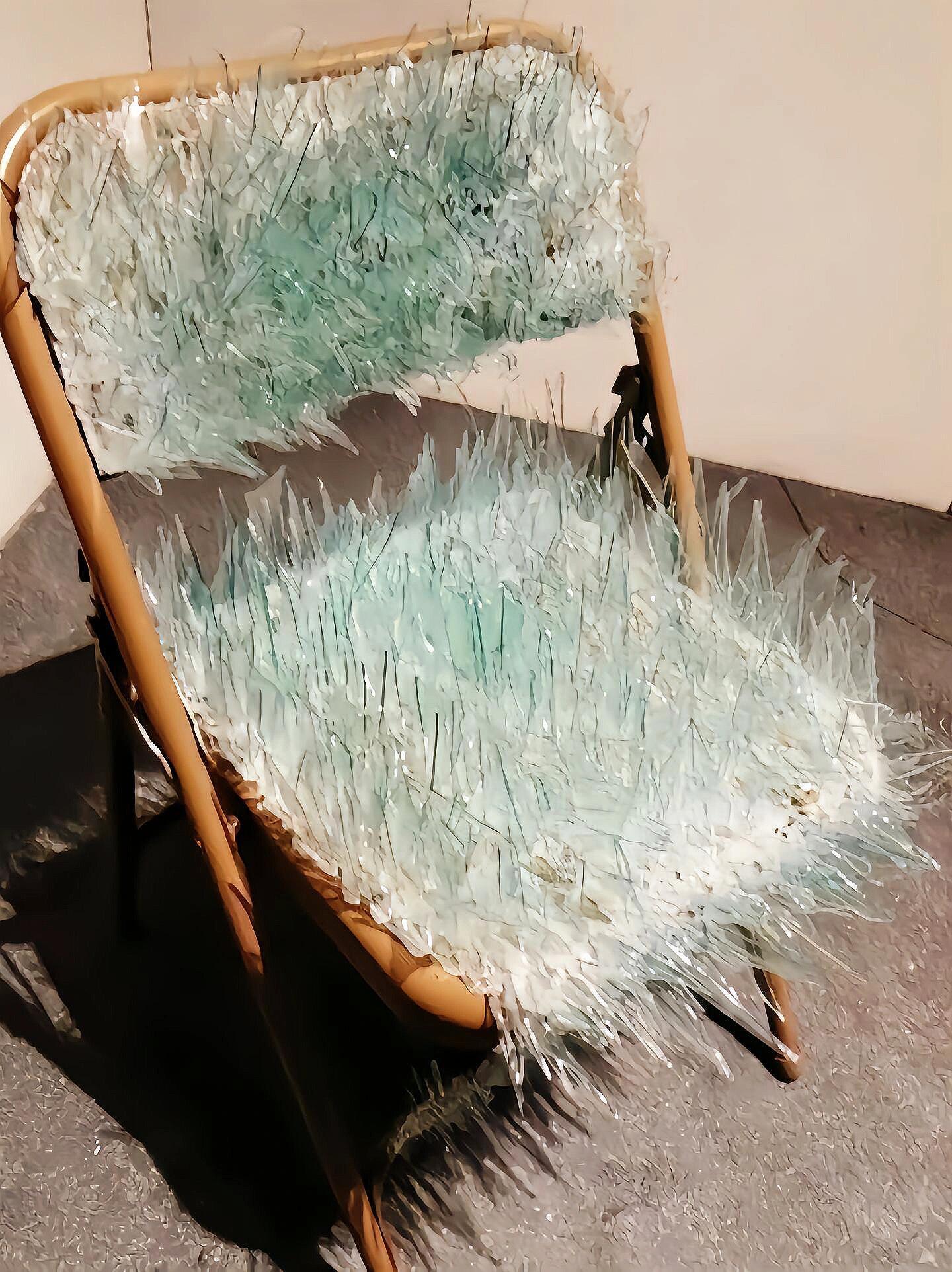 你想让谁做这个椅子，偷偷艾特他或她 