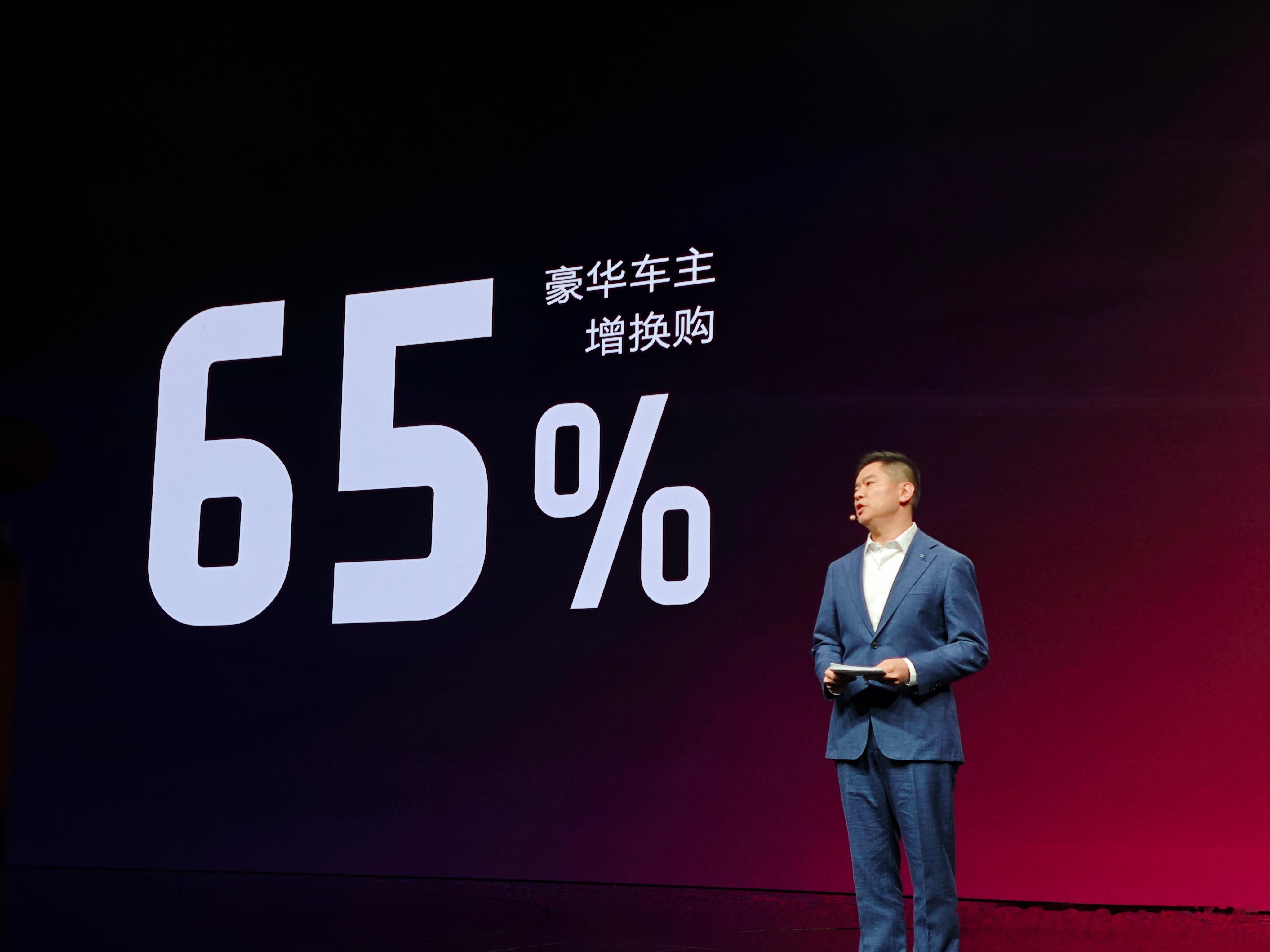 都知道别克GL8是MPV市场里多年的标杆，来看点具体数据。比较没想到的是，在25