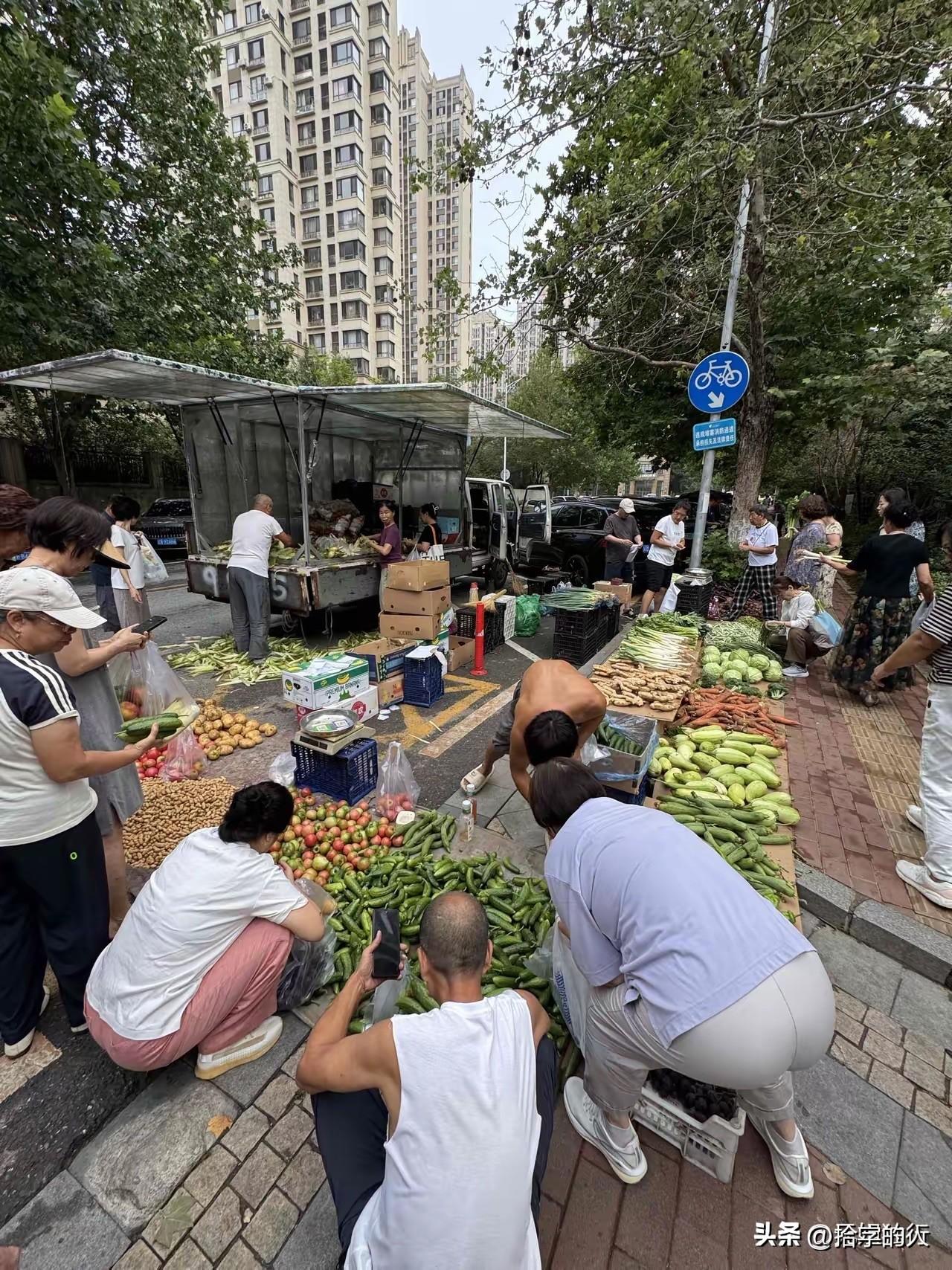以前在大城市打工，一年到头不回家。总听家里人说，亲戚多想我、邻里多惦记我。

今