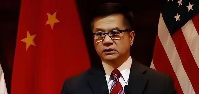 变脸比翻书还快！曾经当美国驻华大使时，骆家辉对中国态度强硬，各种刁难、傲慢到骨子