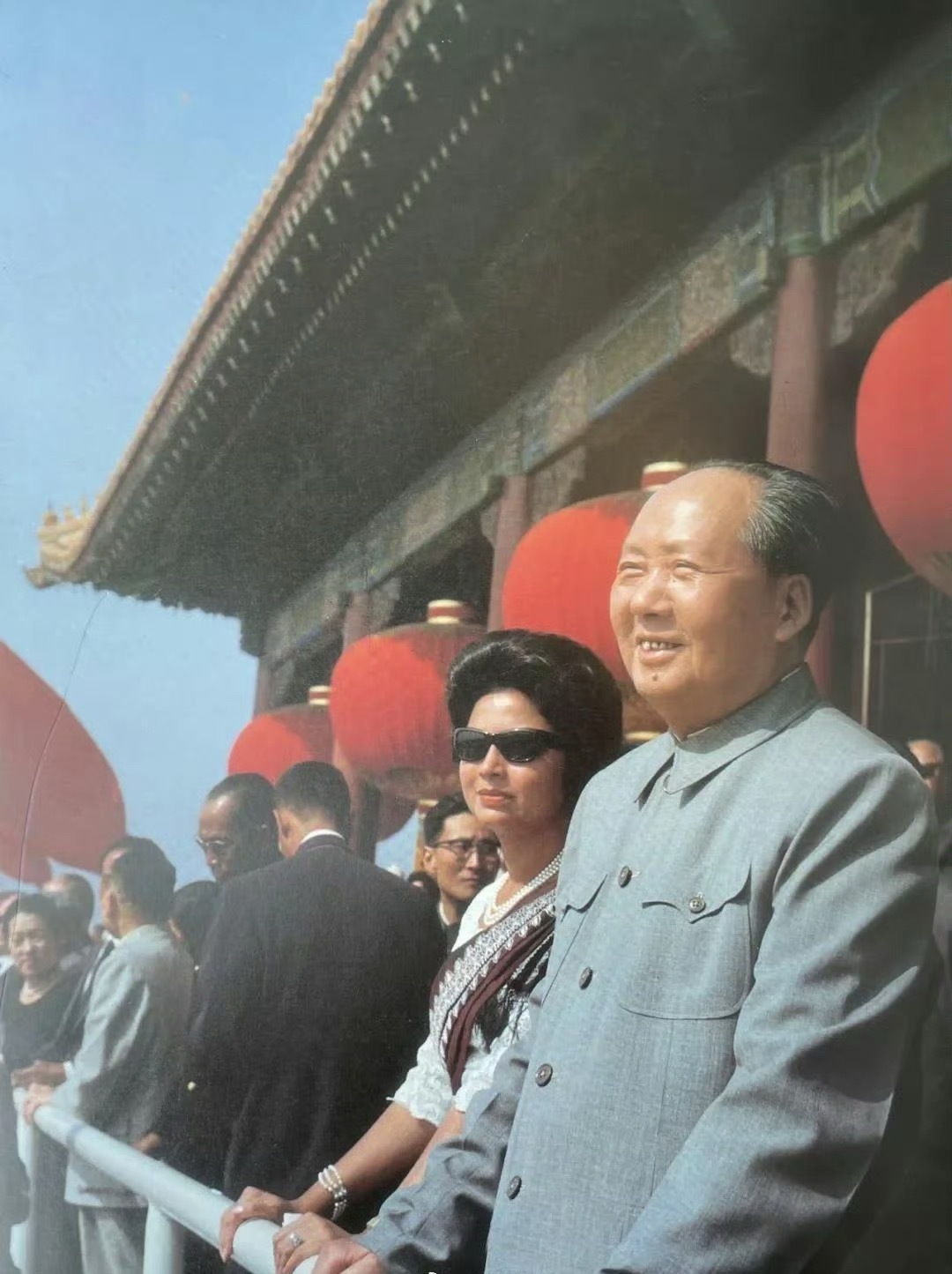 人民心中的太阳 ​​​