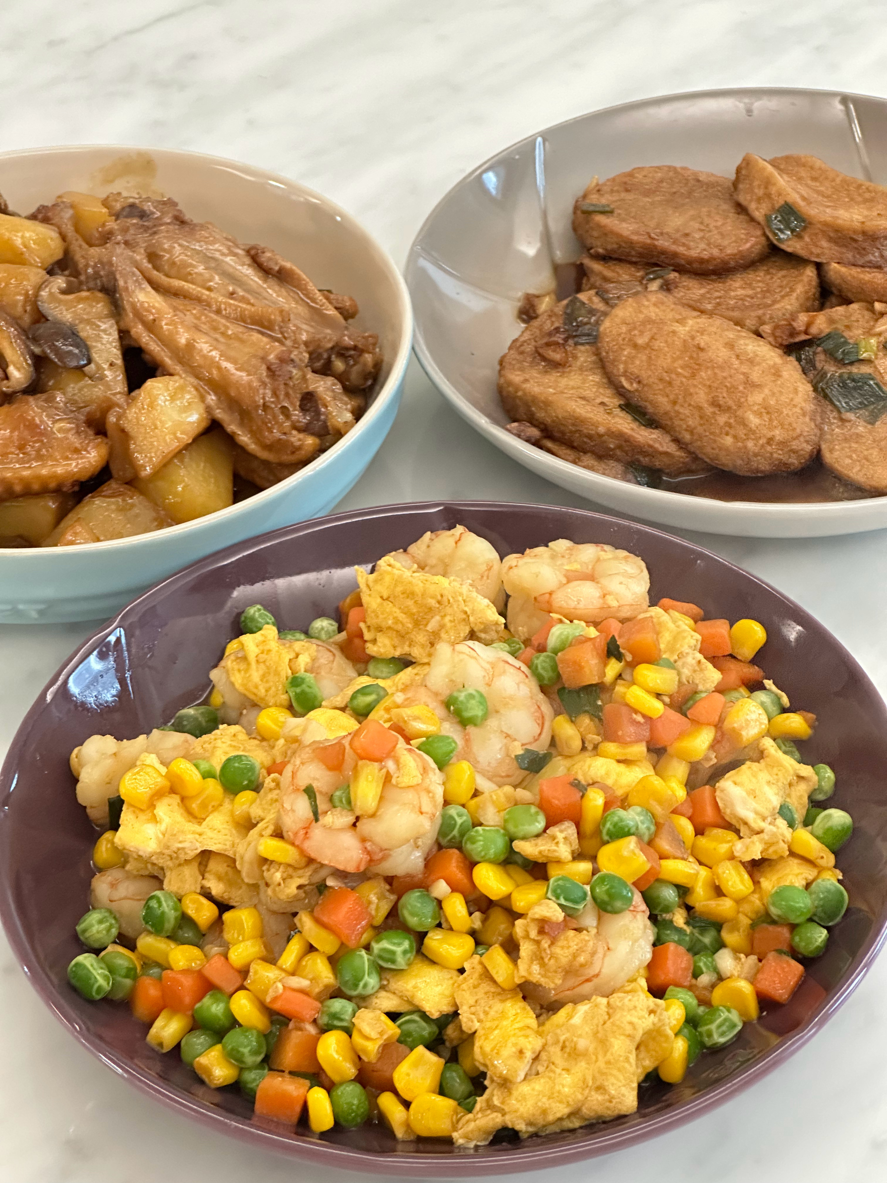 吃午饭了 今天是爸爸做的 家常菜真美味