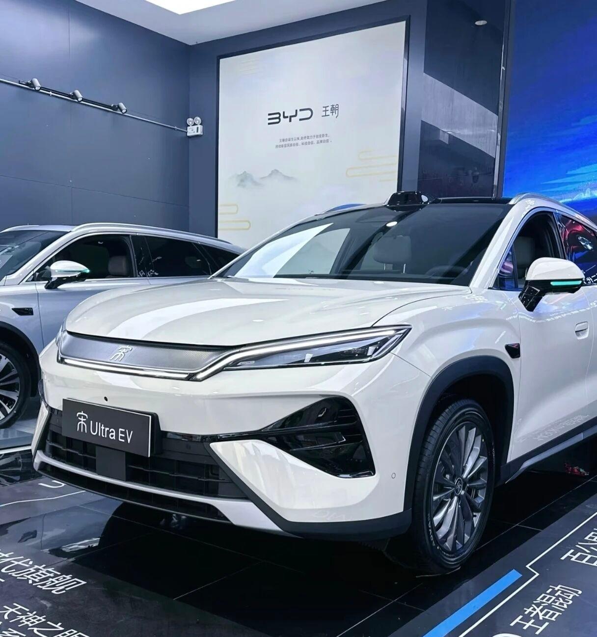 比亚迪B级闪充SUV宋UltraEV 开始预售！最低15.5万起闪充和第二代刀片