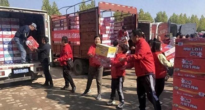被称为“垃圾食品”，方便面又不是军粮，为何救灾食品中总有它？其实方便面能站稳救灾