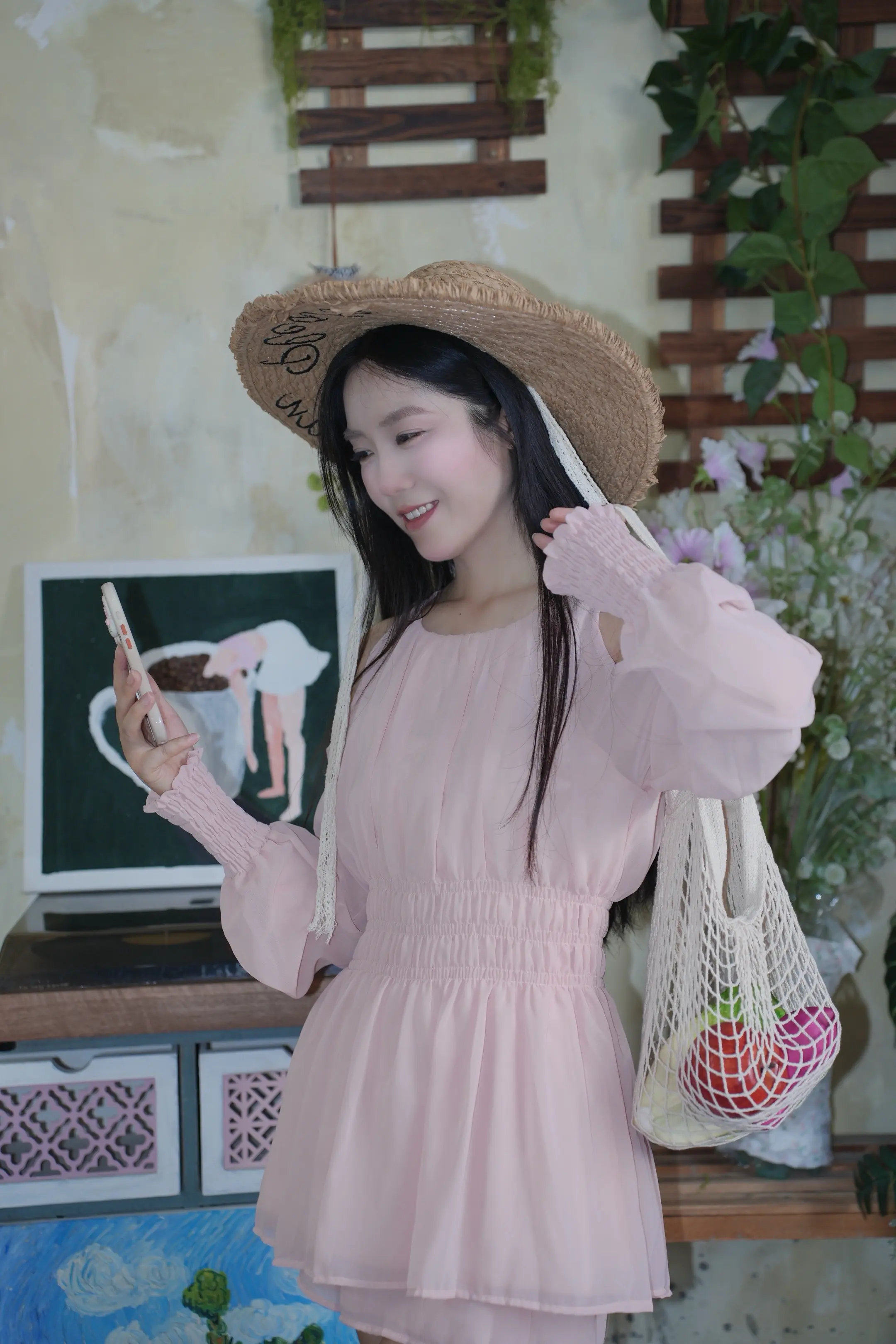 “让花是花 让树是树”让一切顺其自然。