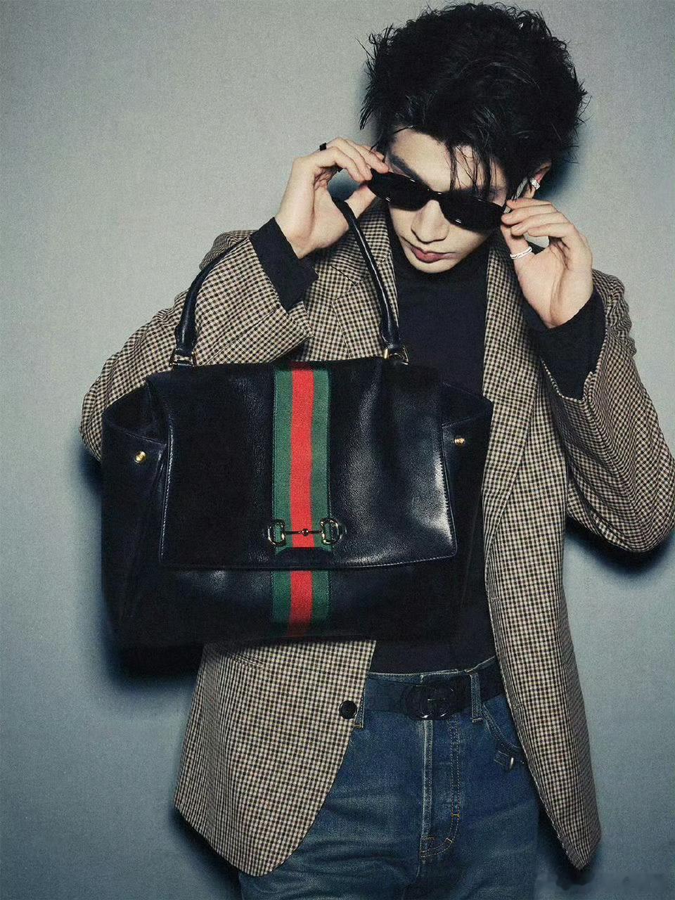 GUCCI请了张凌赫都不用请男模了好帅 