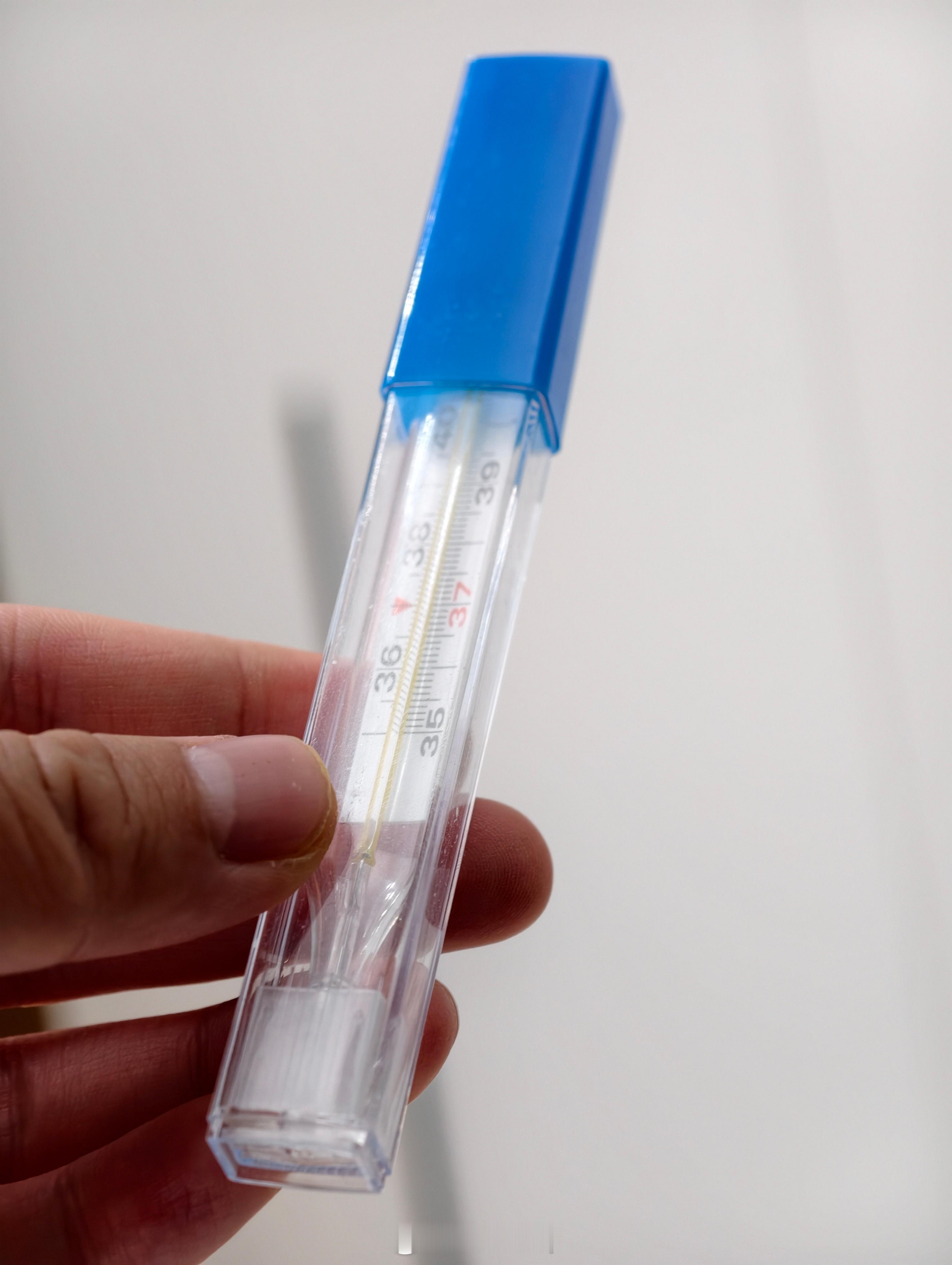 水银体温计禁产不等于禁售 会变得非常稀缺，谁家还没个水银体温计呢，生病的时候用来