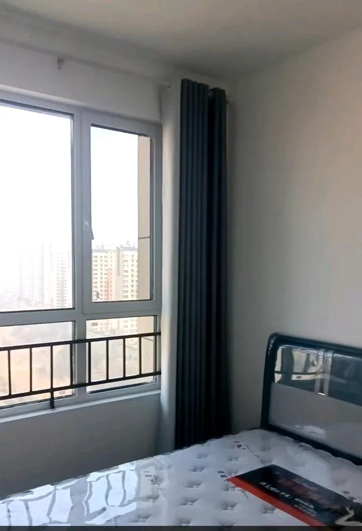 也不希望冠以什么头衔，头条这东西就是随心所欲，也没想挣多大的钱，也没把这个当做职