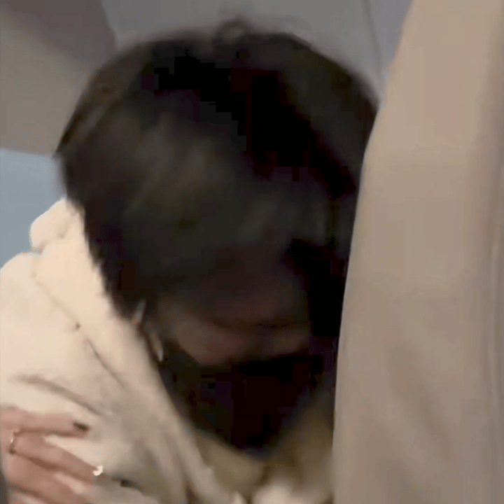 又想看兔兔睡觉了 无论怎么睡都不会肿的小v脸 睡觉安稳特别乖床位干净充满妏妏香气