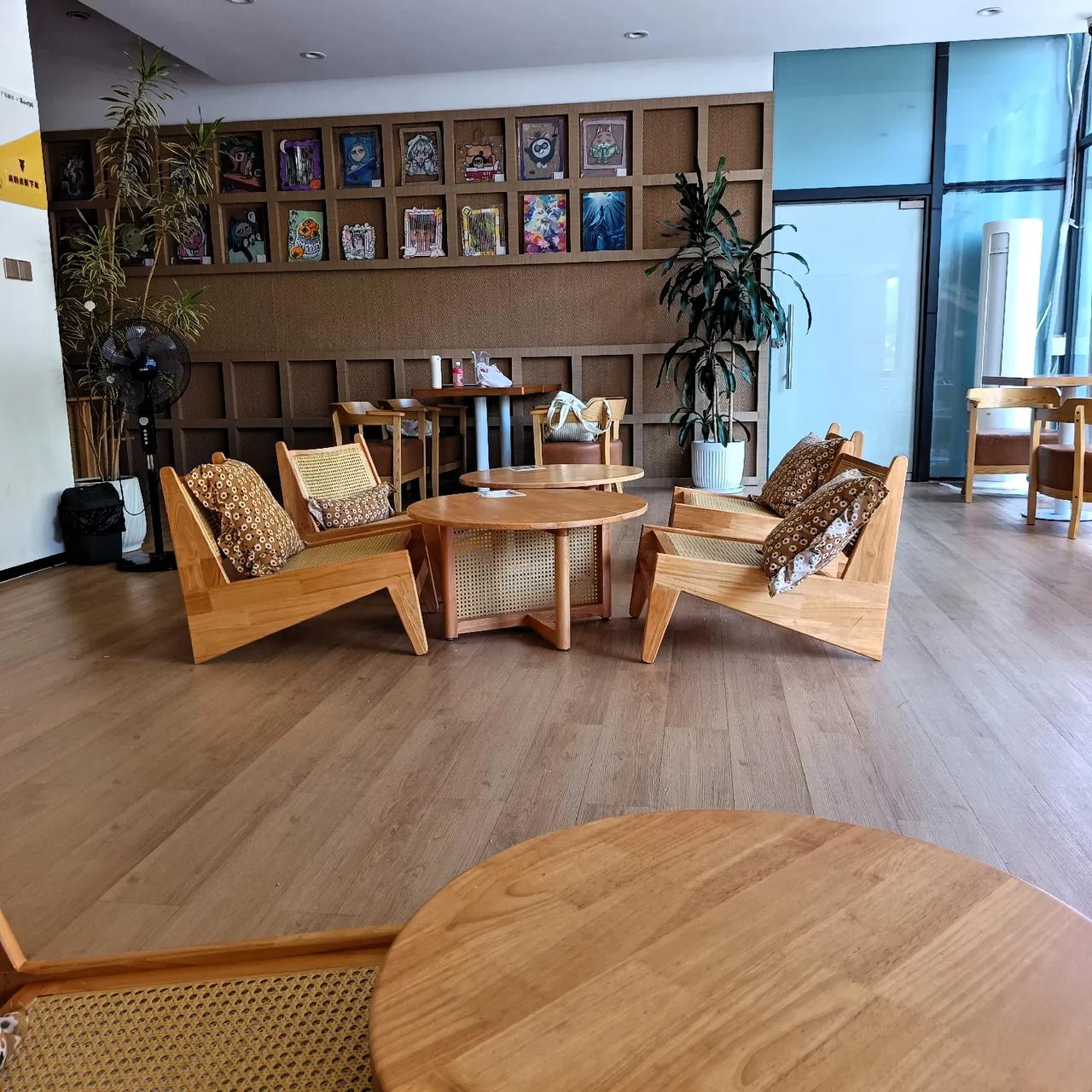 咱普通人，

只要想干活，

就有干不完的活，

你得为自己留后路。

与其拼死