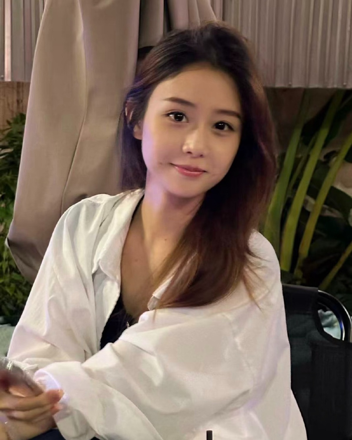 刷到一张没有见过的晓慧，真的好漂亮 