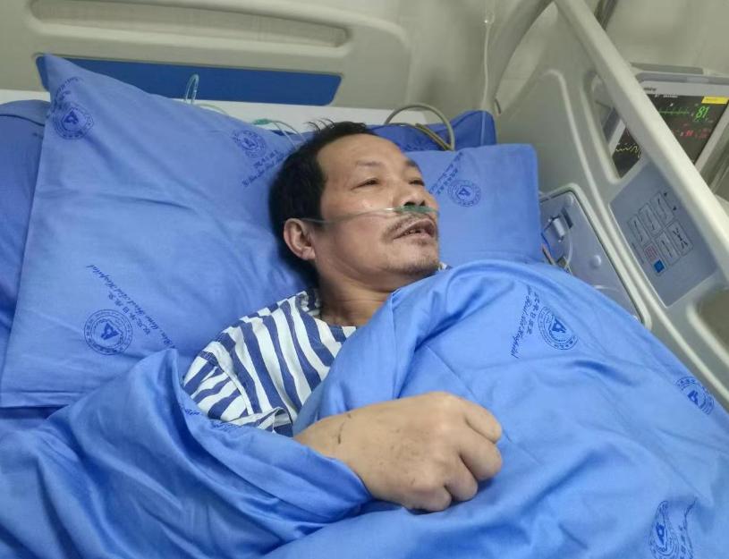 39岁男子查出胰腺癌，崩溃大哭，医生怒斥：5个月前脸上就有信号

