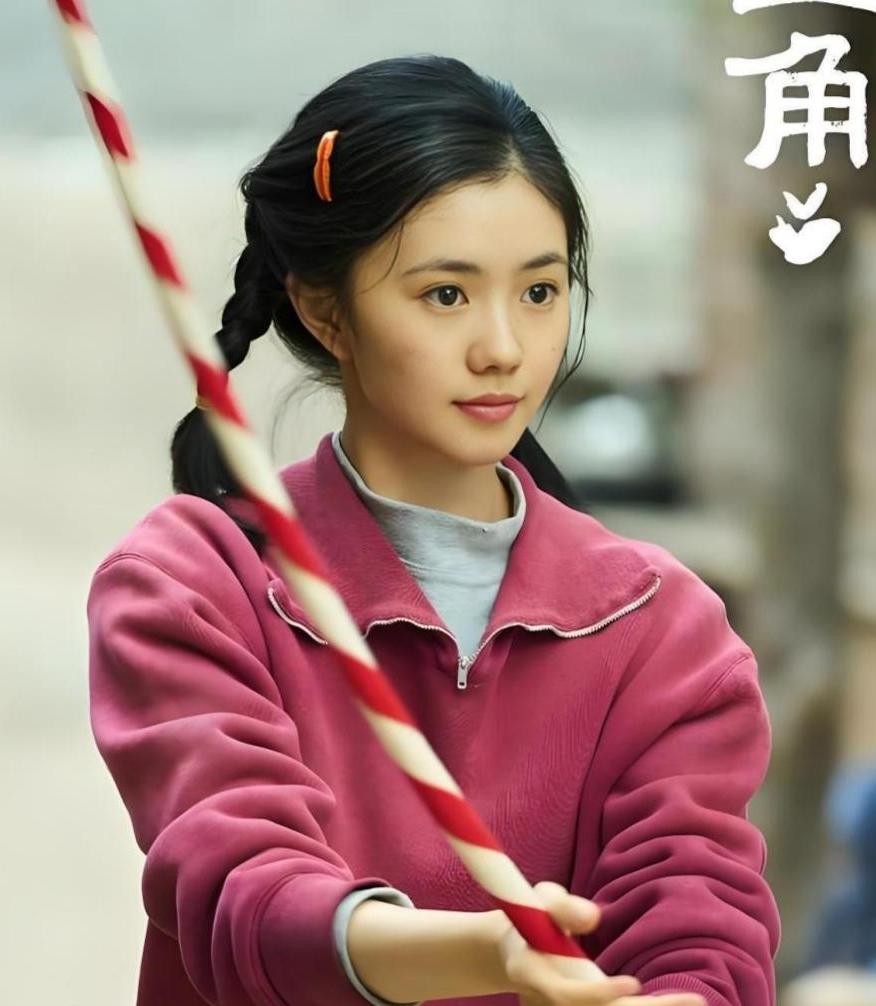 央1定档了！《主角》终于要隆重登场了。观众又有眼福了！
《主角》是由张艺谋首次担