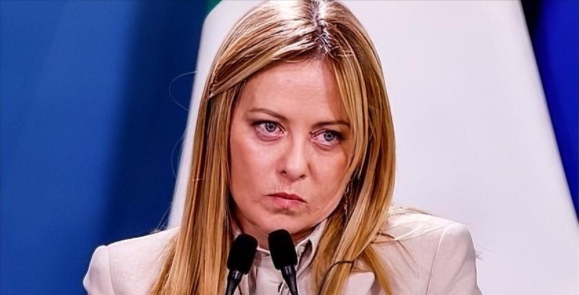 保持冷静！意大利总理梅洛尼在公开场合呼吁欧洲各国，别和美国硬碰硬，不然可能会落得