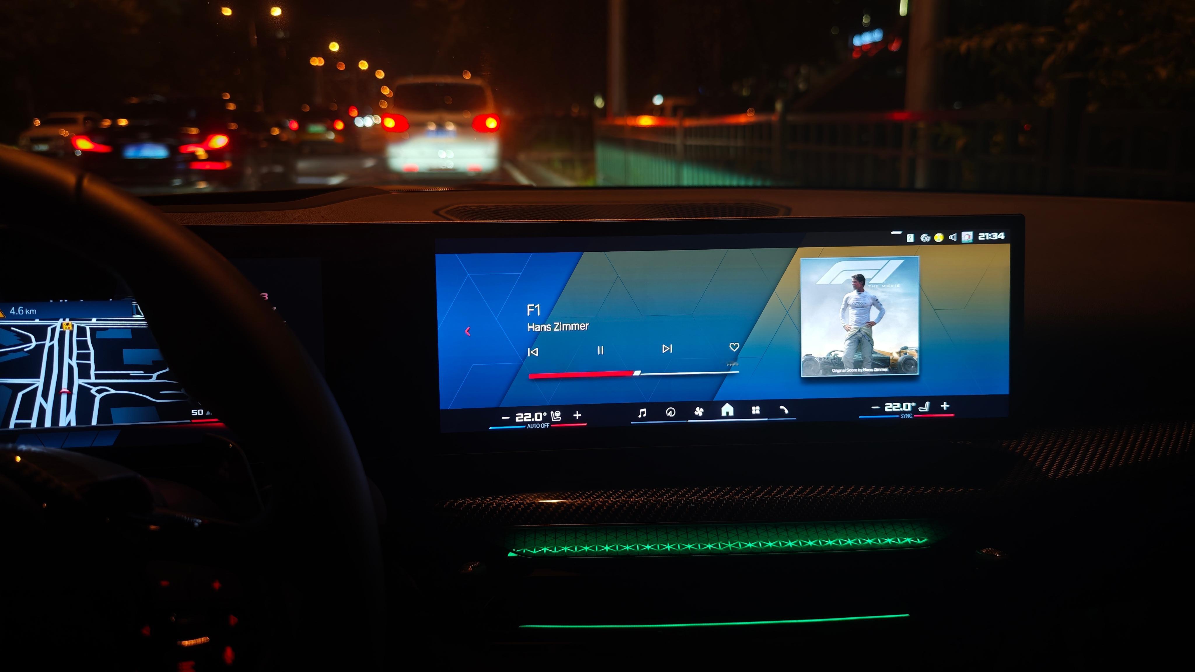 开车神曲+1话说《F1:狂飙飞车》大家都看了么[色] ​​​