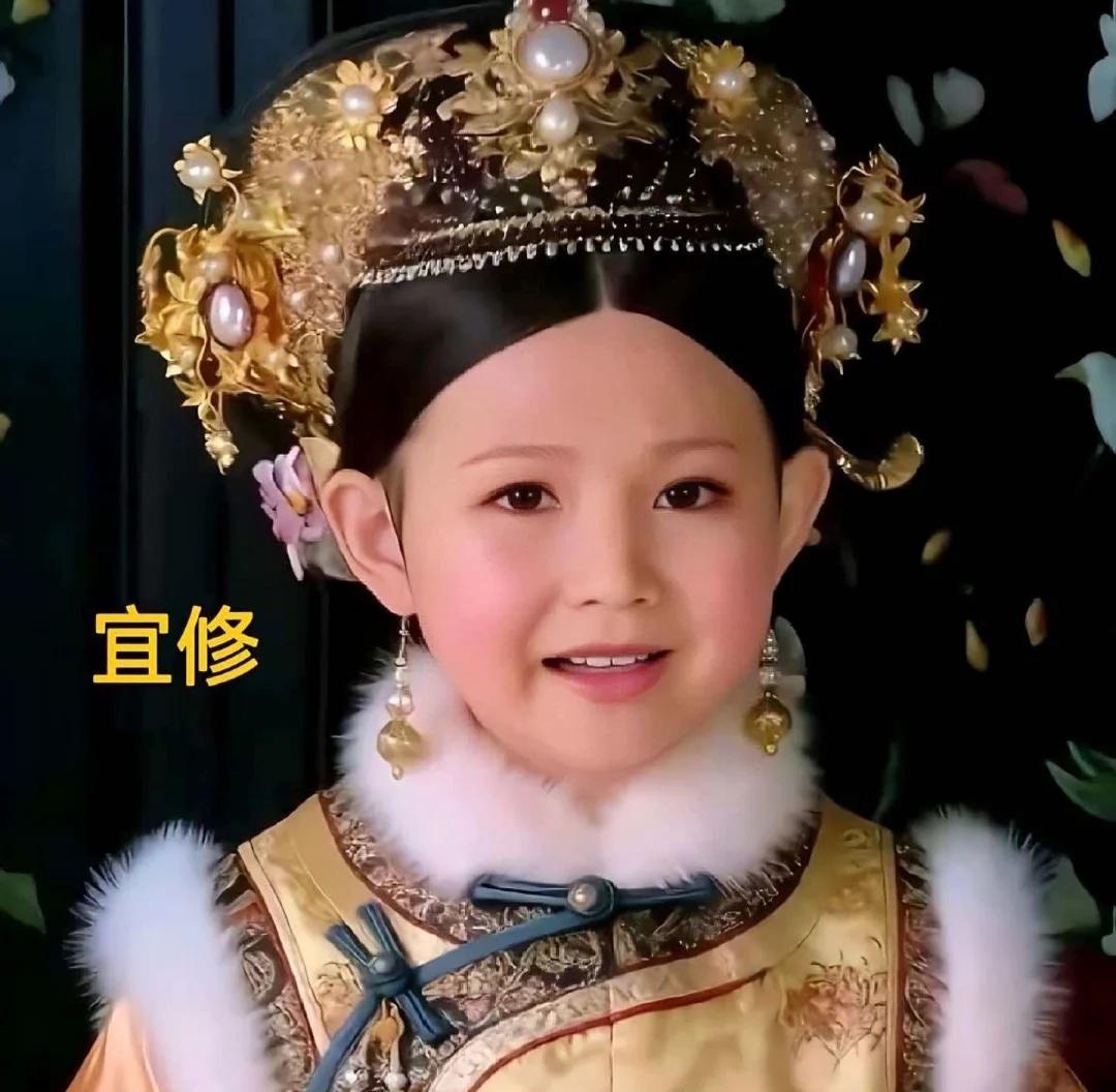 当甄嬛传全员幼化，也太可爱了吧
如果甄嬛传里所有人都变成小朋友，
宜修、嬛嬛、华