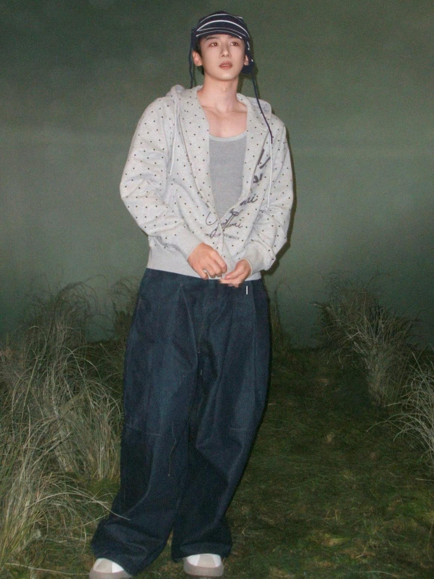 白敬亭我有点话想跟你说……不知道正不正经 ​​​