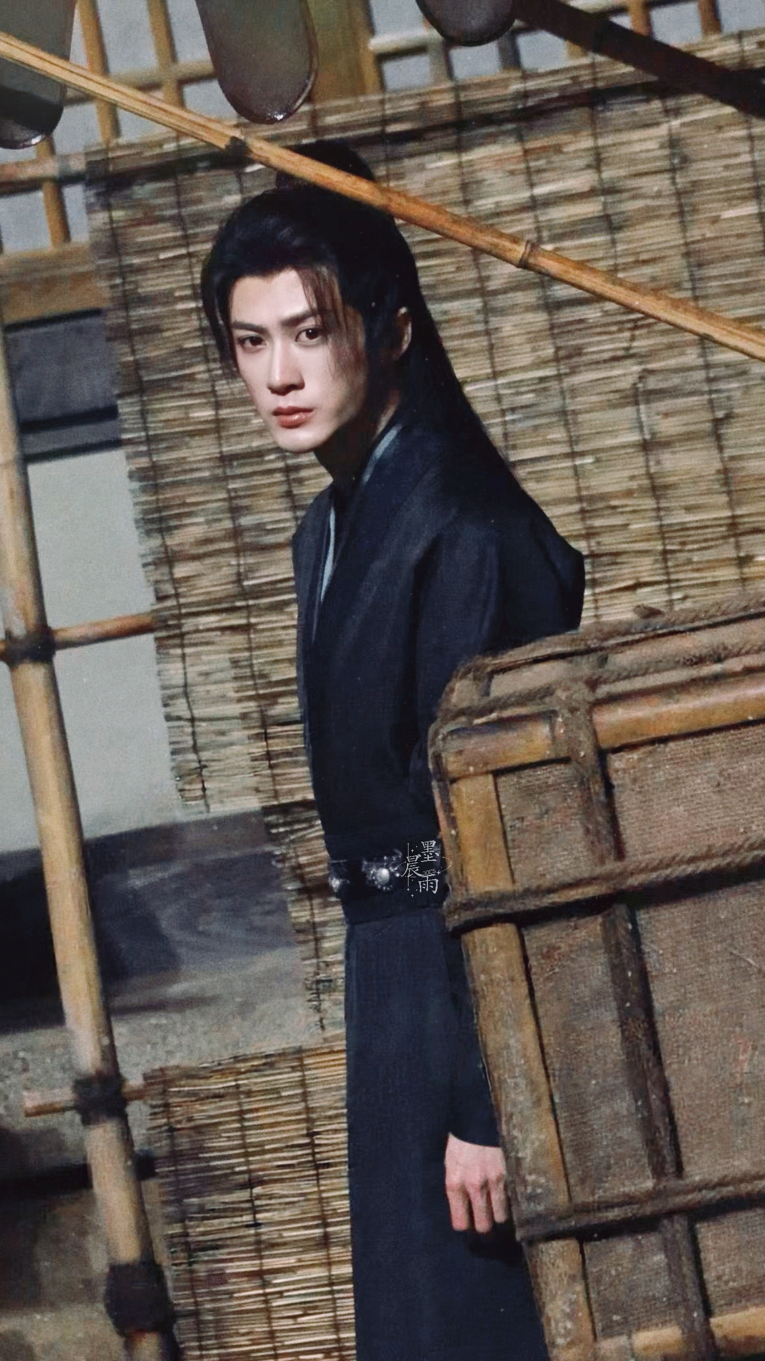 檀健次谢却山夜行衣麻花辫，麻花辫好看！檀健次谢却山夜行衣麻花辫