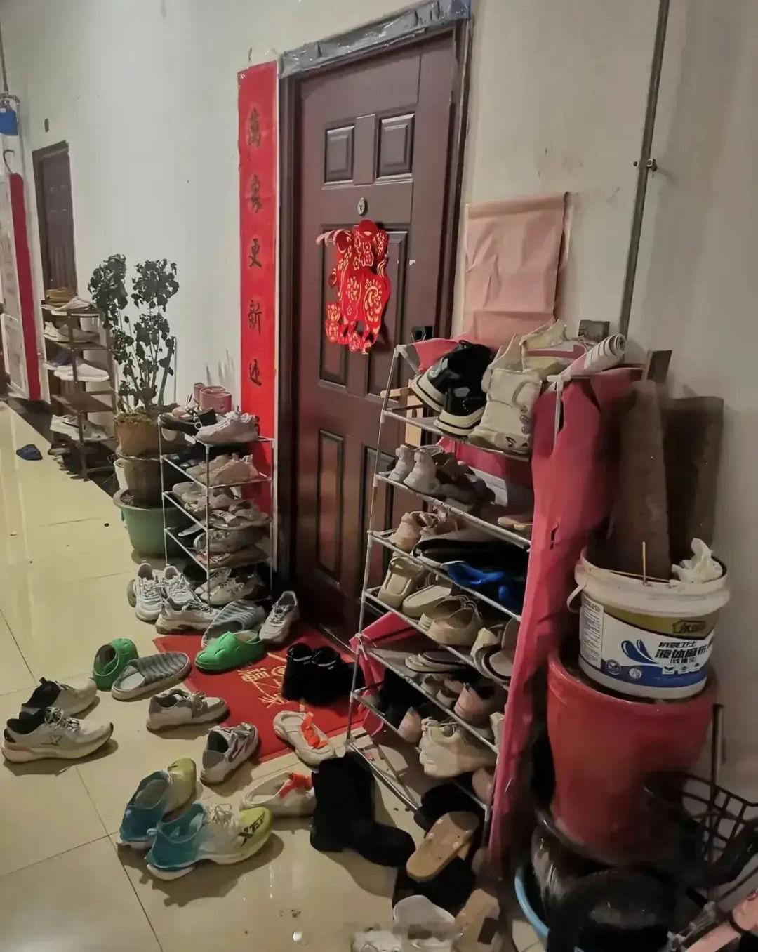 网友：碰上这样的邻居该怎么办 ​​​