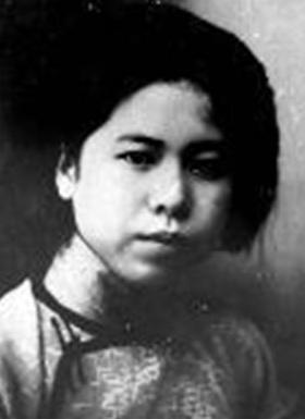 1947年，杨家山监狱，特务一把扯下了杨虎城夫人谢葆真的裤子，当着所有囚犯的面，