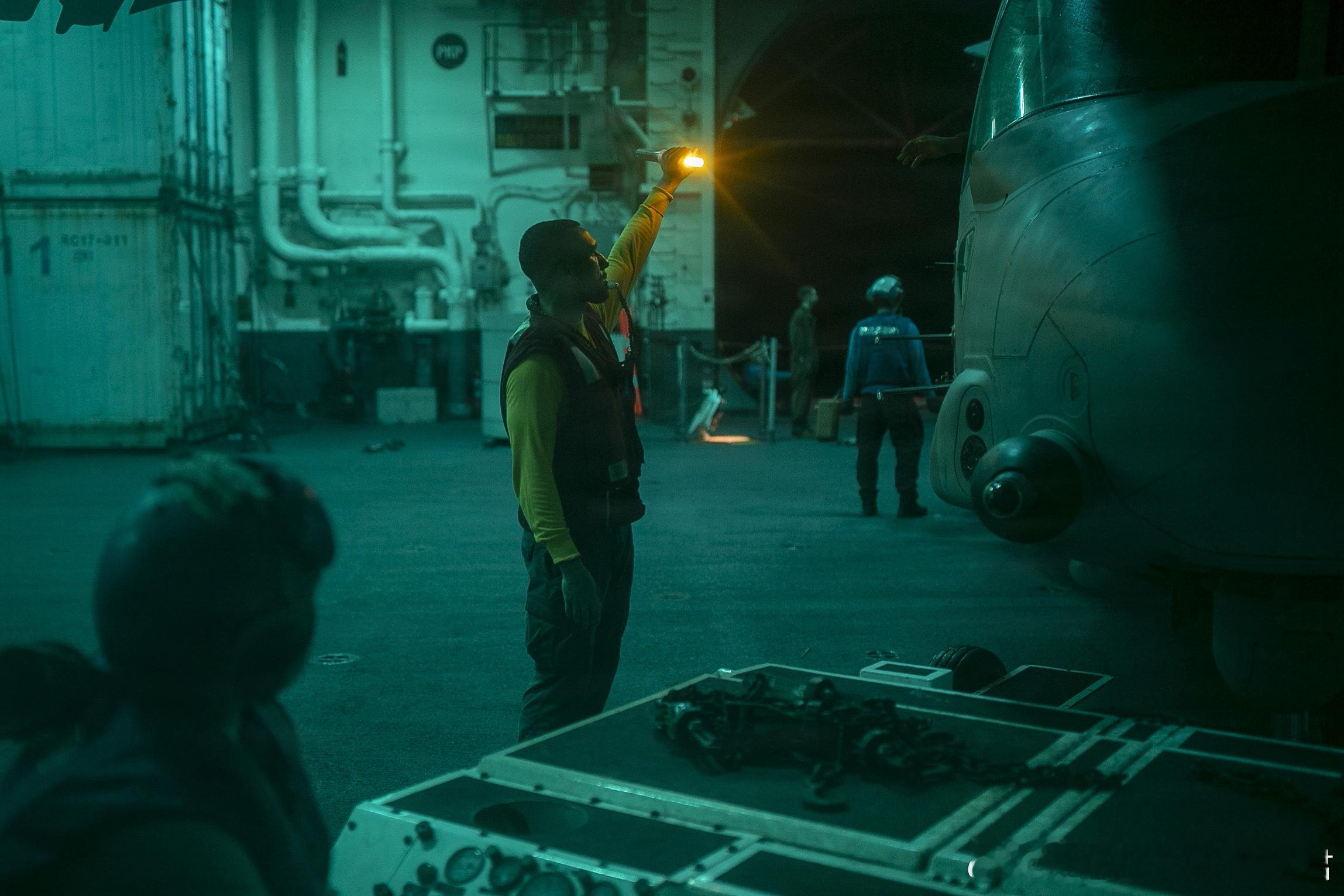 2026年5月16日，第5舰队责任区，USS Tripoli (LHA 7) 