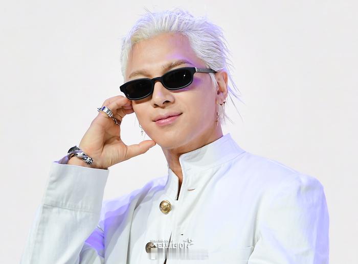 【TAEYANG时隔九年发行首张正规专辑的感想】TAEYANG表示“从年初开始我