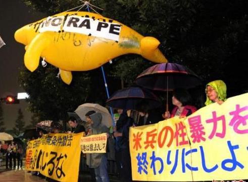 日本人真的非常能忍

厚木那有一个驻日美军基地，飞机天天飞，没有一天停的，有任务