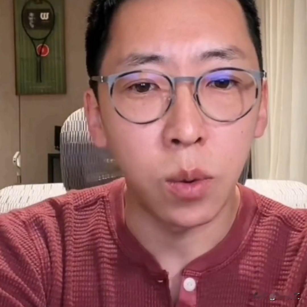 留几手戳透真相！明星找网红是降维打击，流量互换双赢太会算
 
留几手这话算说到点