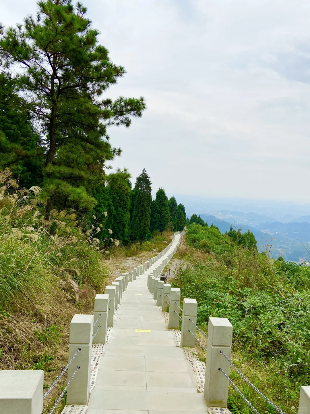 成都1h，绝美山脊徒步路线，不许你们不知道❗️