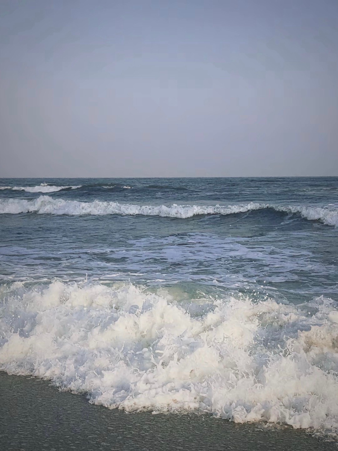 其实每个人都会累别贪心 不可能什么都有别灰心 不可能什么都没有 