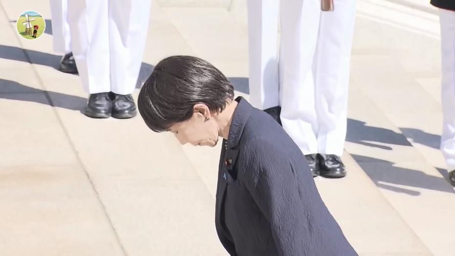 5月初日本首相高市早苗开启澳新之行，刚踏上堪培拉土地就感受到明显寒意。

澳方没