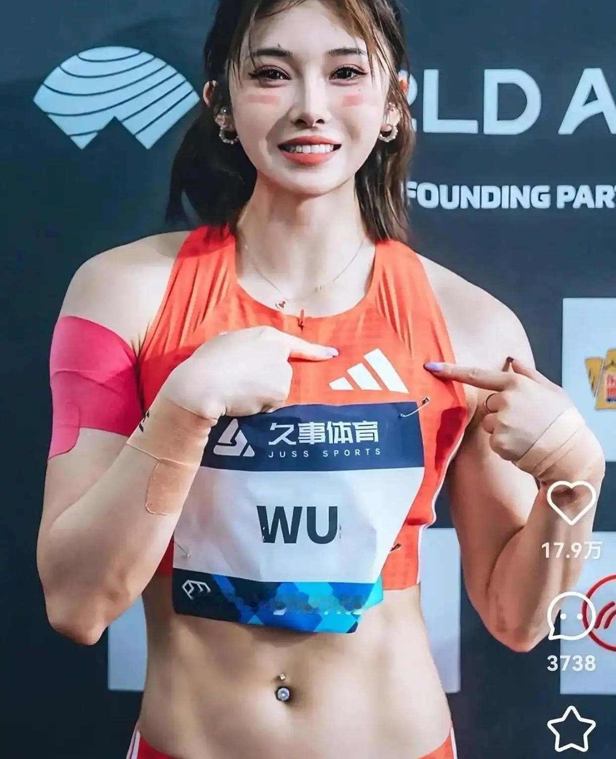 她分享照片，更多是展现自信的生活状态，审美因人而异，女孩子都是爱美的，无可厚非，