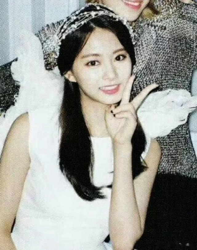 【1111号来信】问问子瑜天使造型还有什么图，真的好喜欢这个造型 ​​​