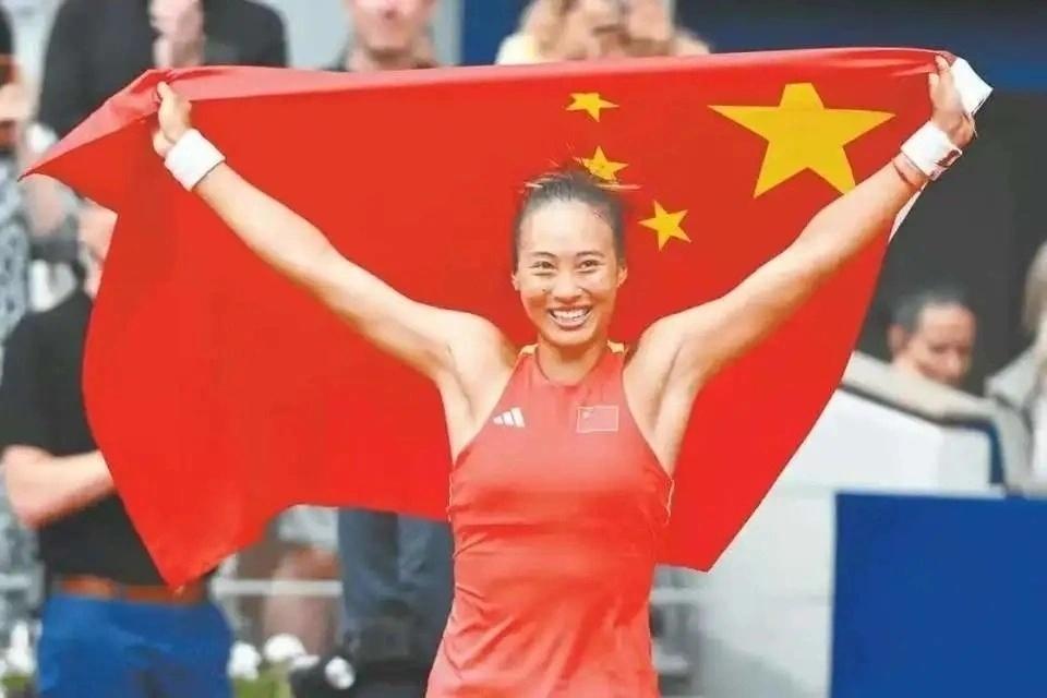 中国网球大捷！2-0、2-0，郑钦文晋级女单冲冠，张帅女双晋级决赛！

北京时间