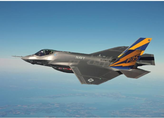 每天认识一件兵器 F-35隐形战斗轰炸机［美］最大速度：1930千米／时重量：3