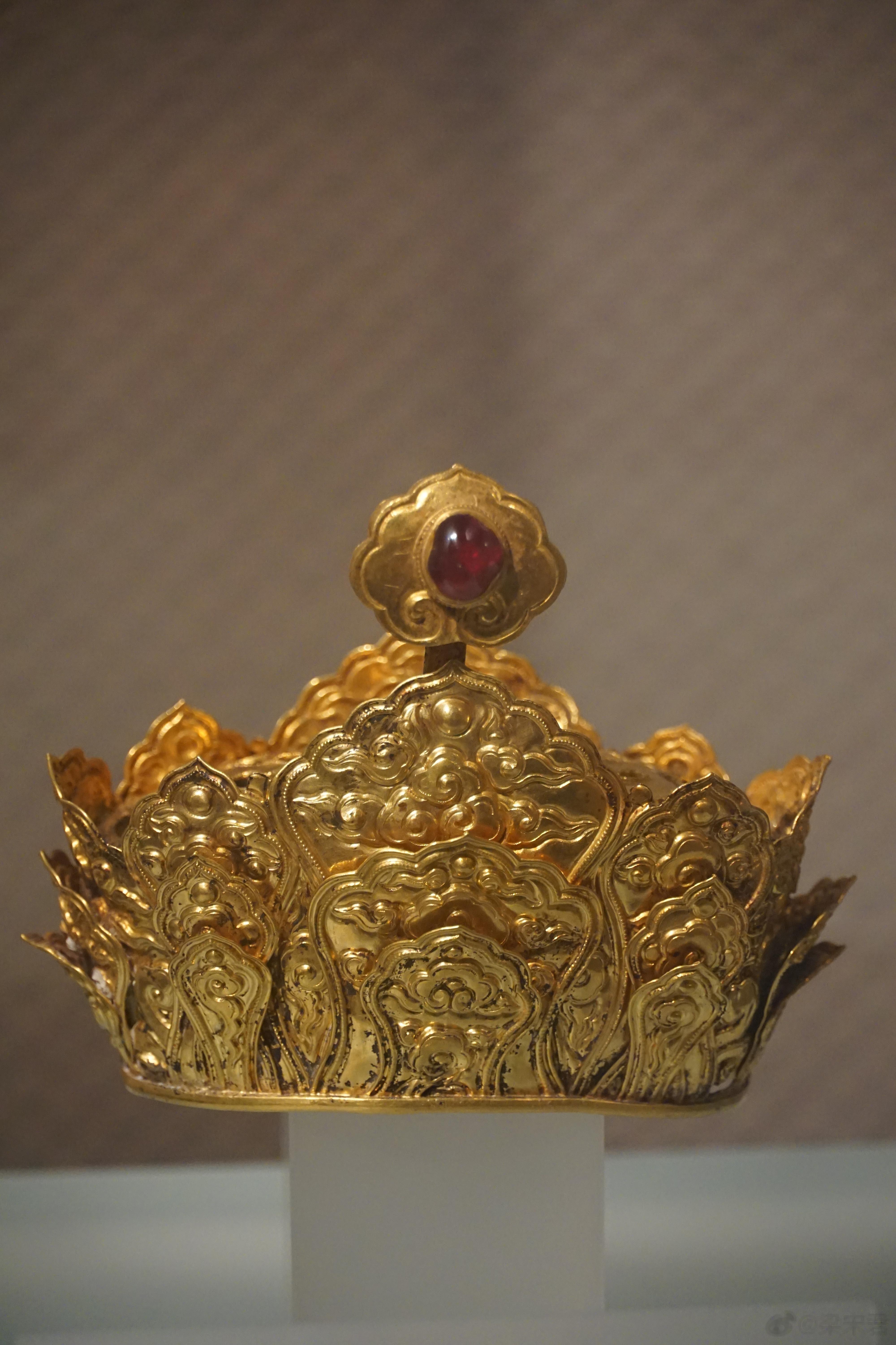 莲花冠 ​​​