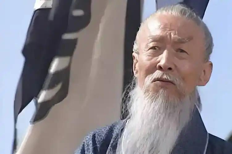 历史上真实的司徒王朗：没被诸葛亮骂死，堪称三国大赢家

大家平时看《三国演义》，