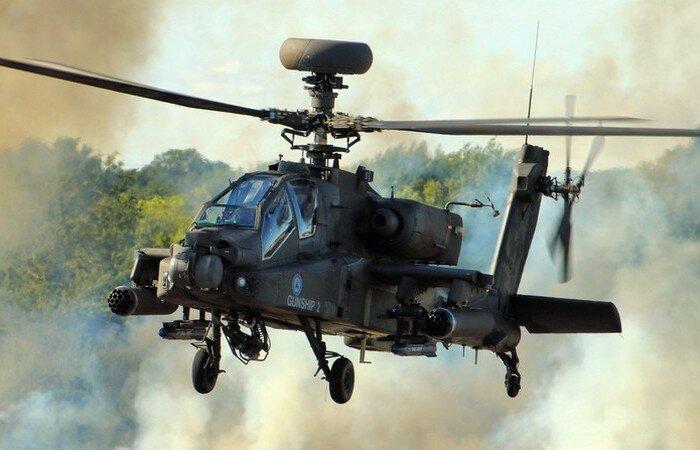 AH-64 阿帕奇 是一款配备多种武器系统的强大武装直升机它专为反坦克、反工事作