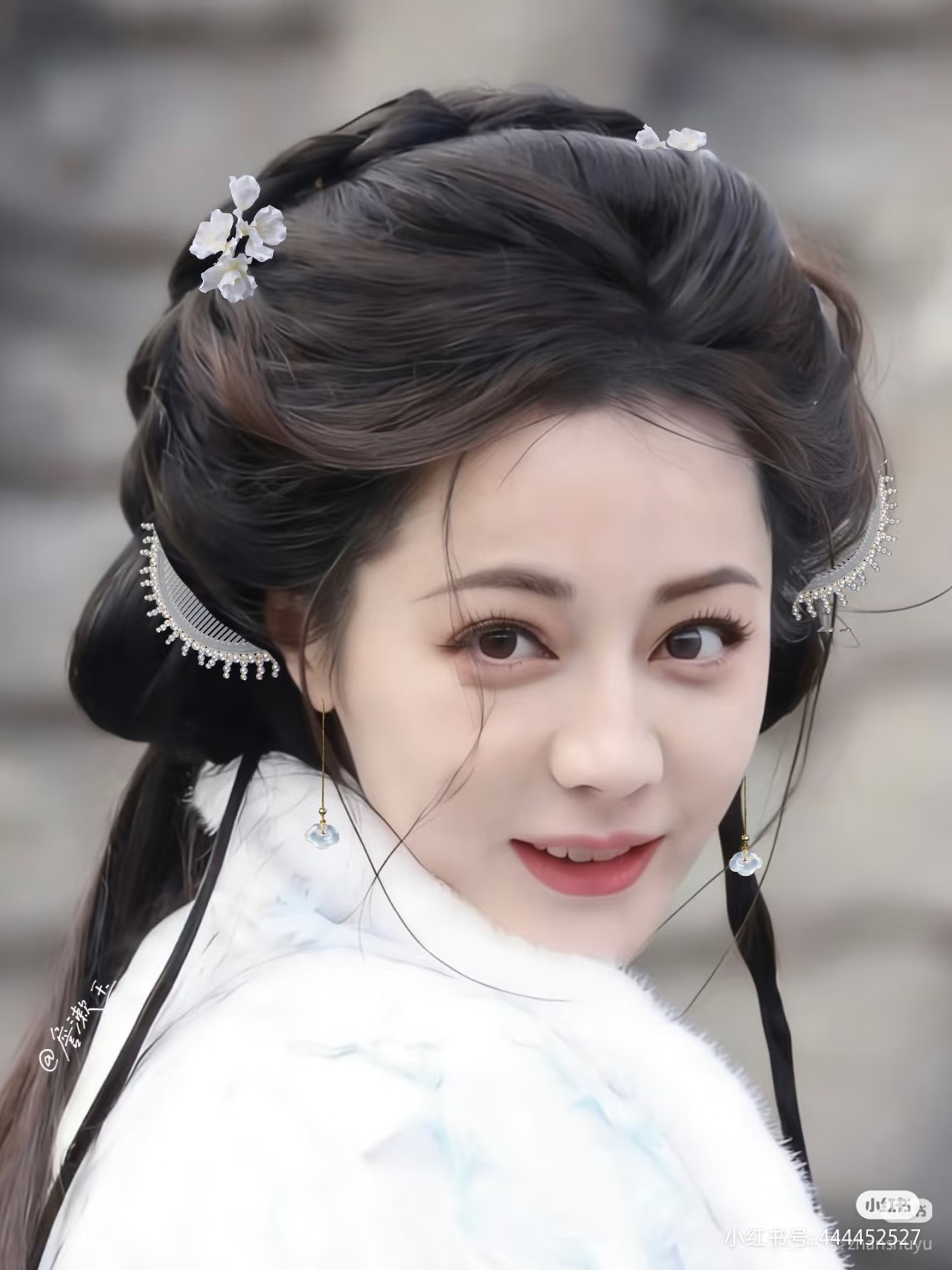 我们家贺思慕的电子簪娘在哪里！收集了一些网友簪的花，都好漂亮呀～原图在p1 电子