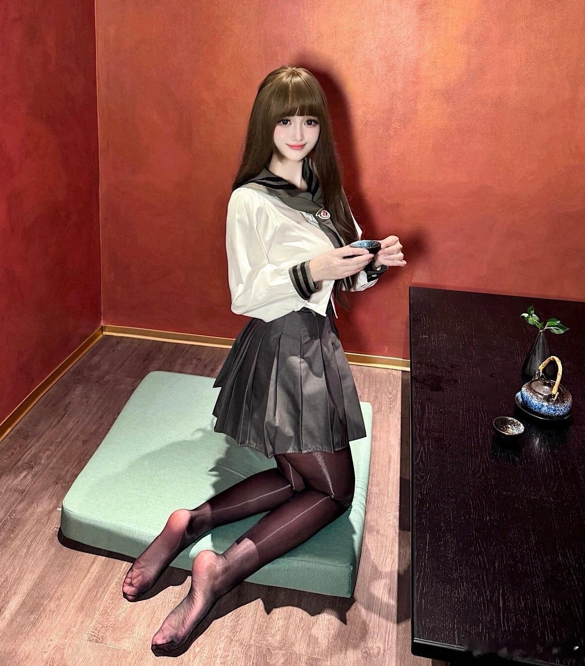 透着几分 ​​​