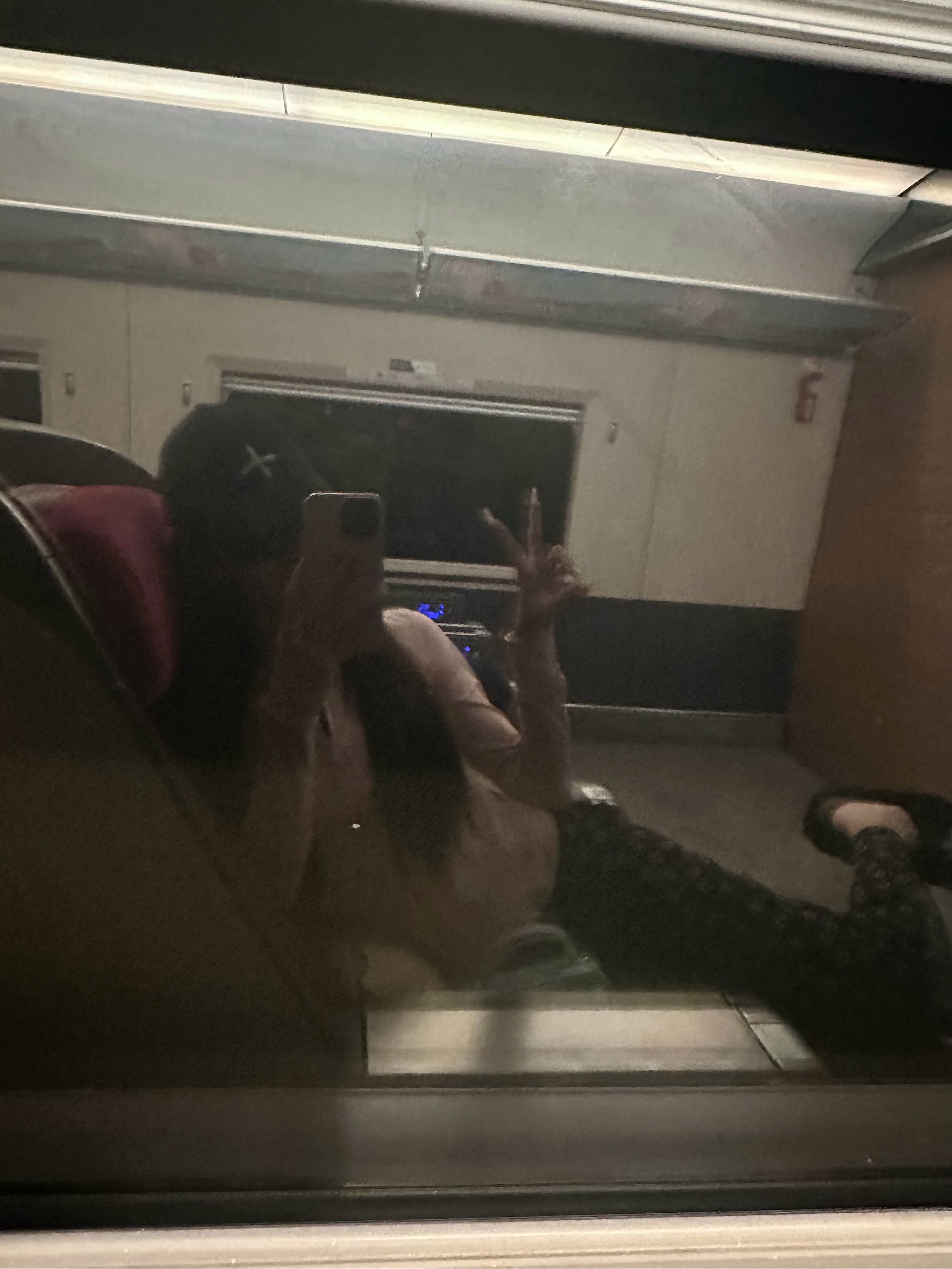 回广州工作噜我真的很爱粉色 私服都是粉色偏多朋友给我送的👀我自己平时也买很多 