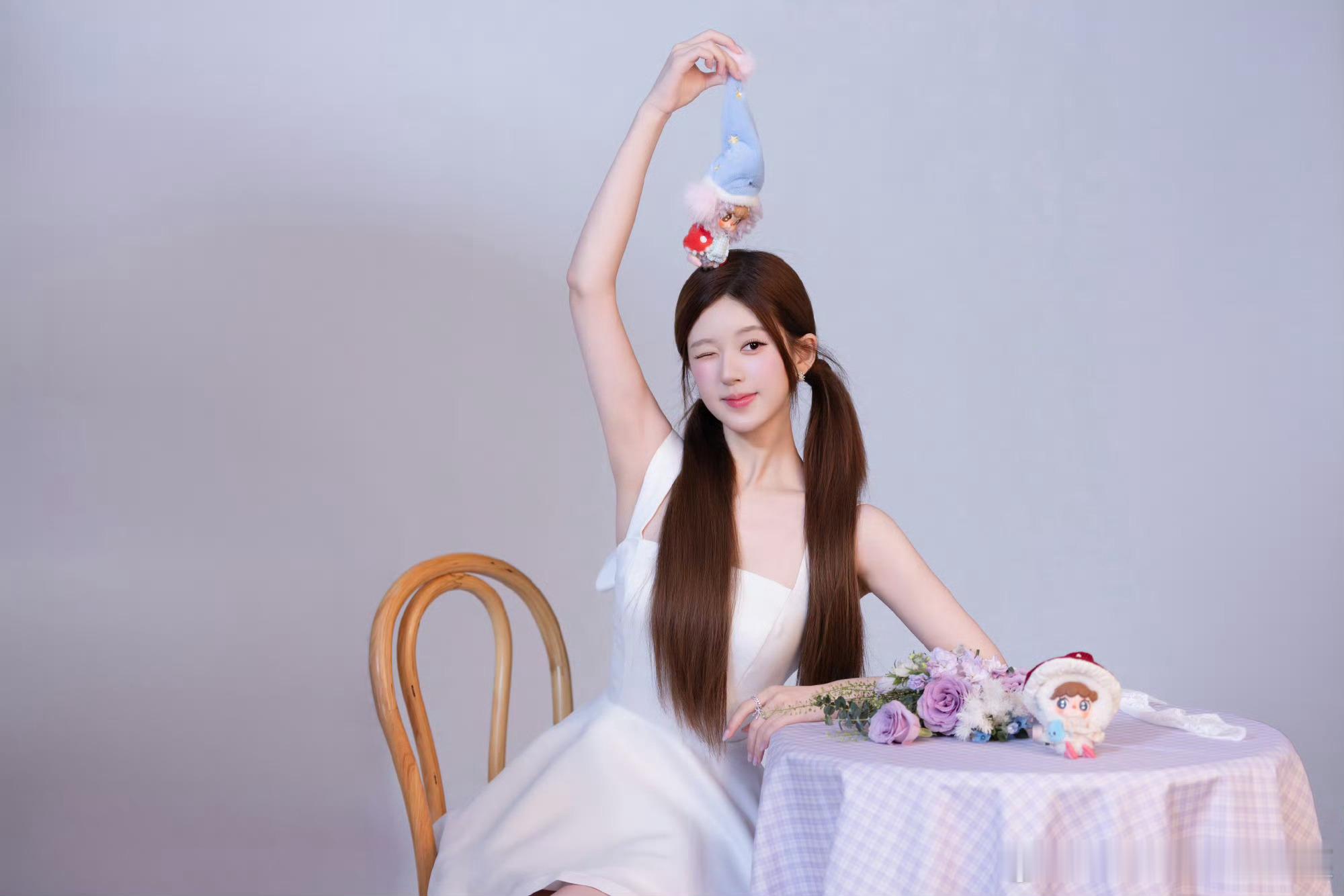 赵露思 //赵露思茉寻全球品牌代言人﻿ ﻿ /赵露思 追随光 我对你的爱意永远热